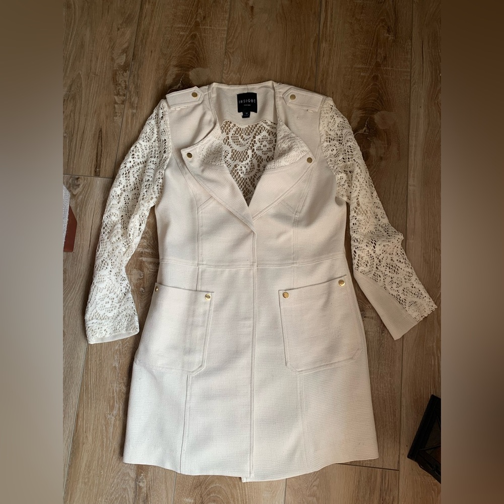 Insight New York Cream Lightweight Jacket